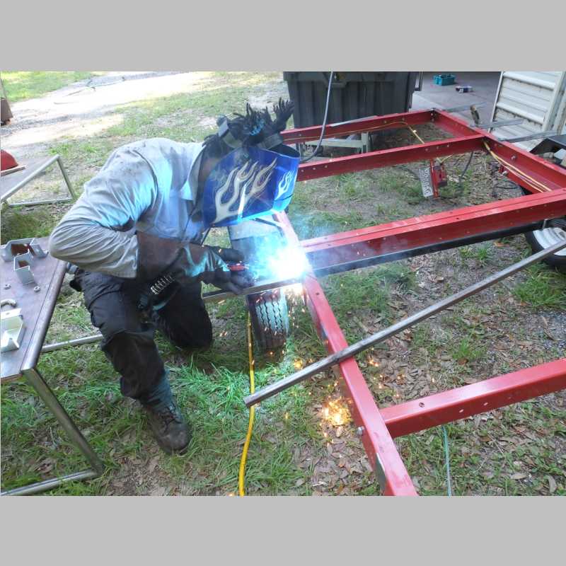 mobile-welding-trailer- 14.JPG